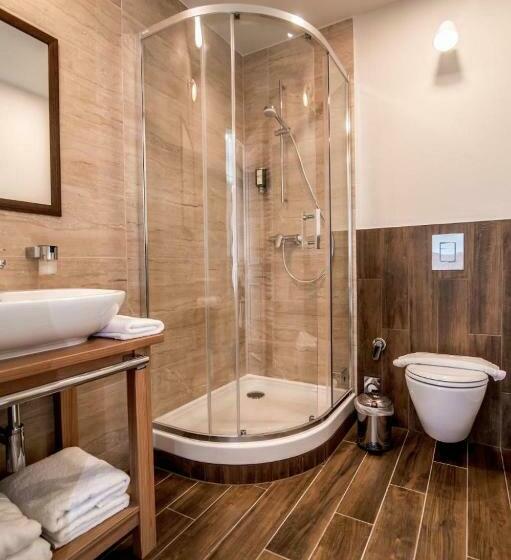 חדר סטנדרט, újhuta Kastélyszálló