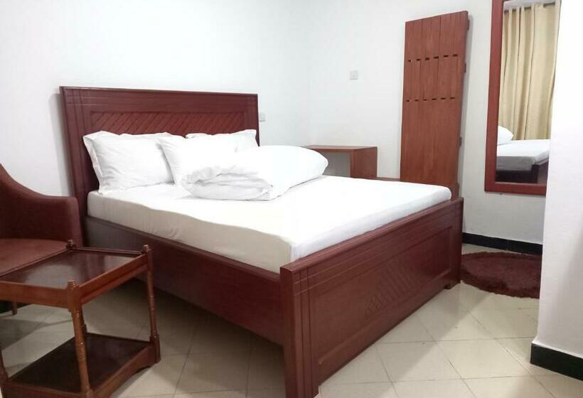 إستوديو قياسى مطلّ علي الحديقة, Didas Villa