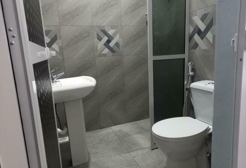 إستوديو قياسى مطلّ علي الحديقة, Didas Villa