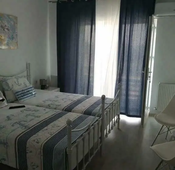 Standard-huone Terassi, Tina Guest House