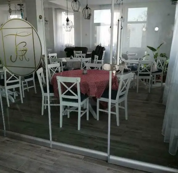 Standard-huone Terassi, Tina Guest House