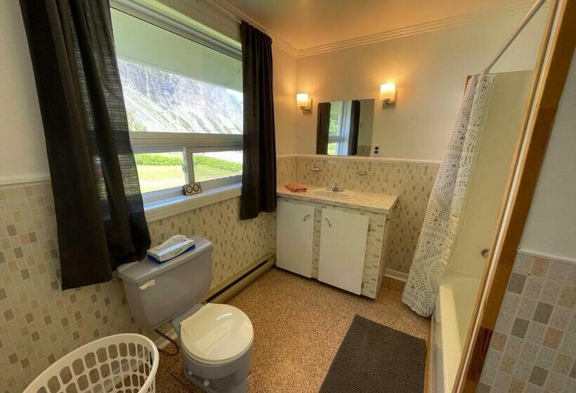 בקתת סופריור בת חדר 1, Chalets Bernatchez