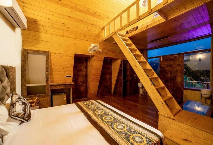 Номер Deluxe, Mudras Grove Resort, Nainital