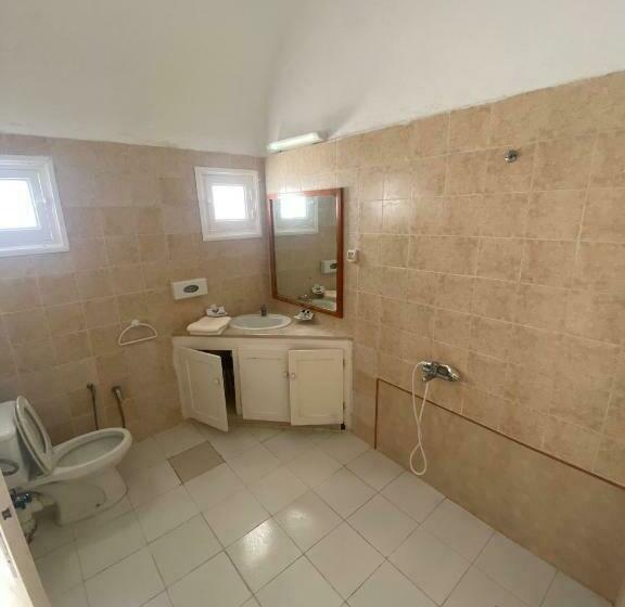 共用房间的床, Blue Beach Hostel