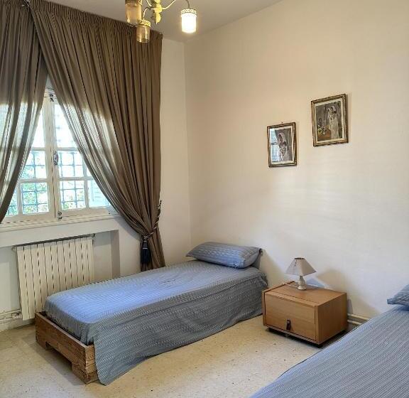 共用房间的床, Blue Beach Hostel