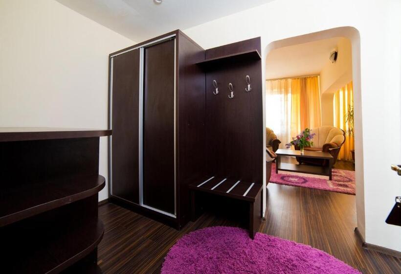 Семейное Студио, Parc