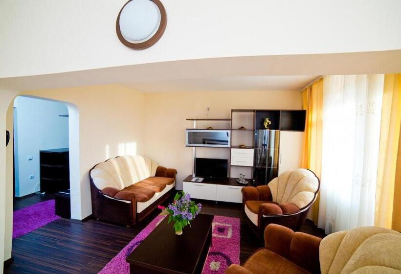 Семейное Студио, Parc