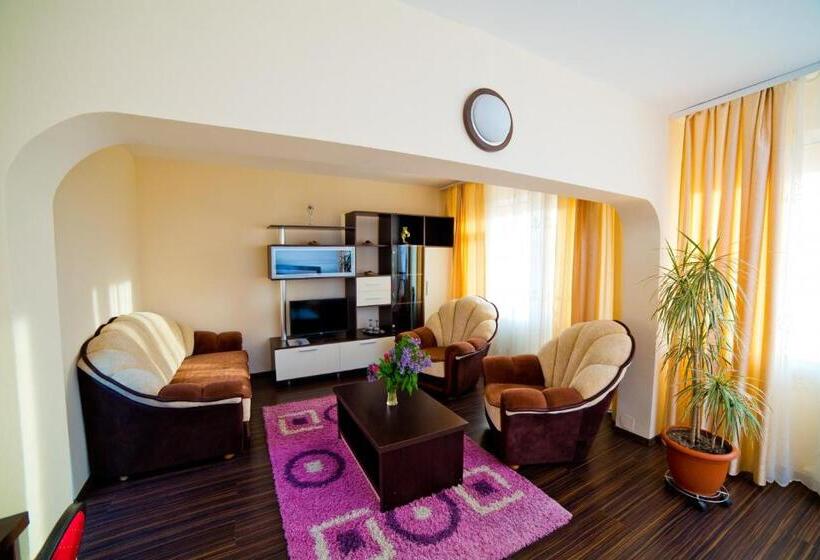 Семейное Студио, Parc