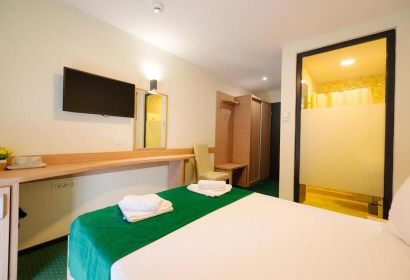 Номер Deluxe, Parc