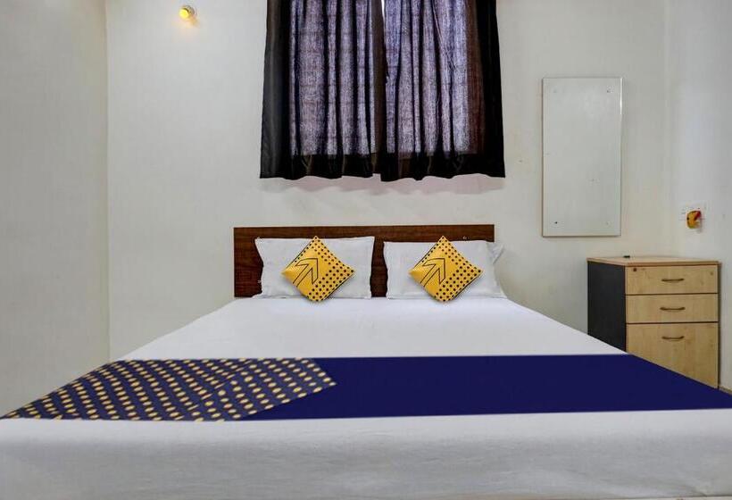 غرفة كلاسيكية ثلاثية, Spot On Angan