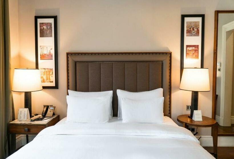 חדר סופריור עם מיטת קינג, Westdoor