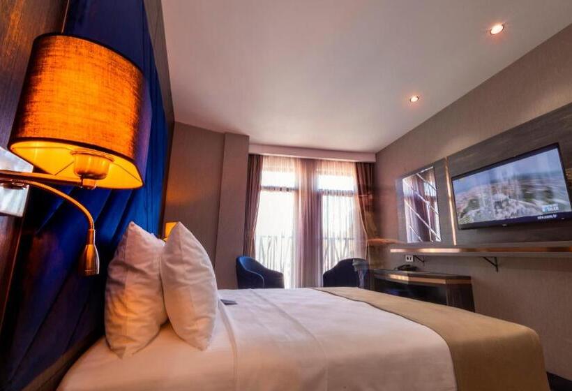 חדר סופריור עם מיטת קינג, Westdoor