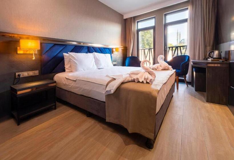 חדר סופריור עם מיטת קינג, Westdoor