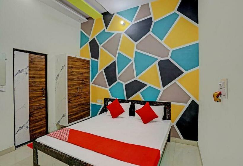 Трехместный Номер Классика, Oyo Flagship Hotel Victory