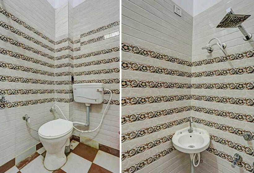 Трехместный Номер Классика, Oyo Flagship Hotel Victory
