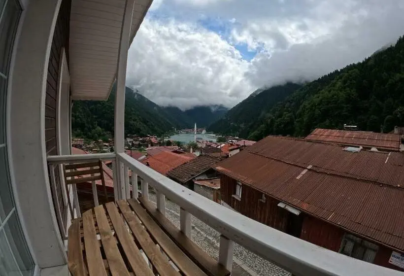 Deluxe-sviitti, Uzungöl Ozturk