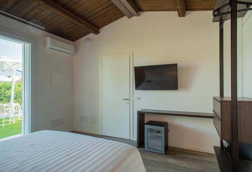 غرفة ديلوكس, Fiori Di Cardo   Agrimare