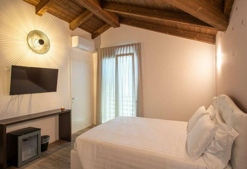 غرفة ديلوكس, Fiori Di Cardo   Agrimare