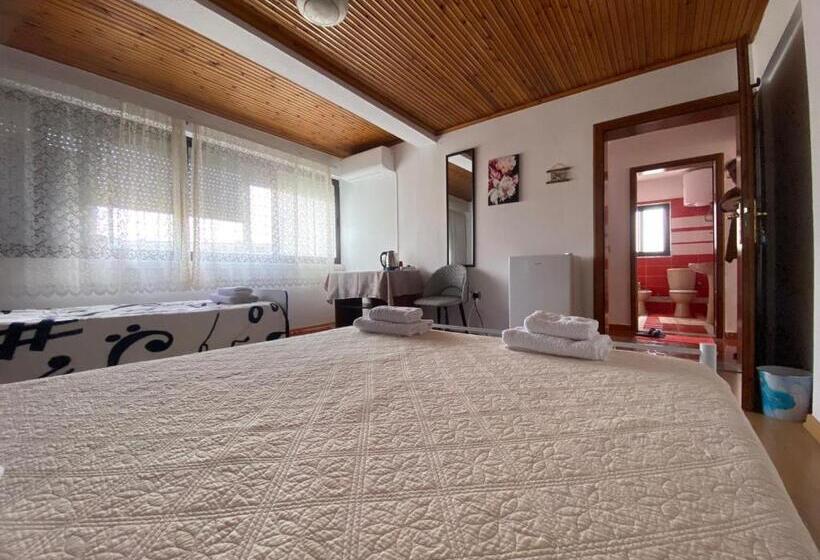 اتاق اکونومی, Your Home