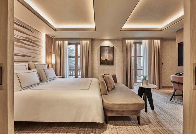 带大床的豪华间, Swissotel Uludag Bursa