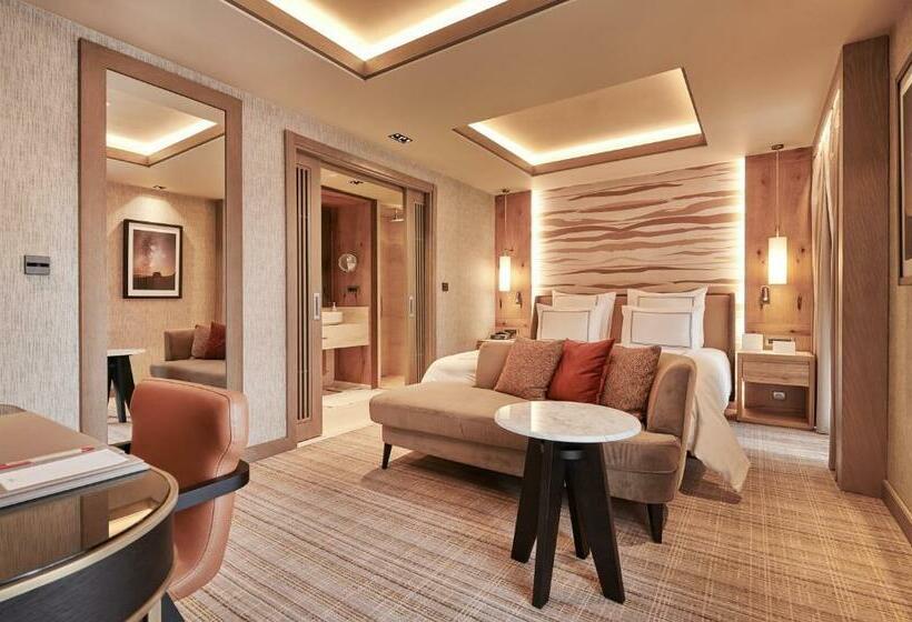 Superior suite with view, Swissotel Uludag Bursa