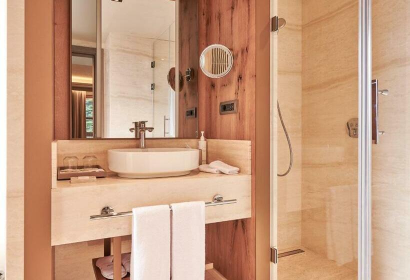 Номер Deluxe с Видом, Swissotel Uludag Bursa