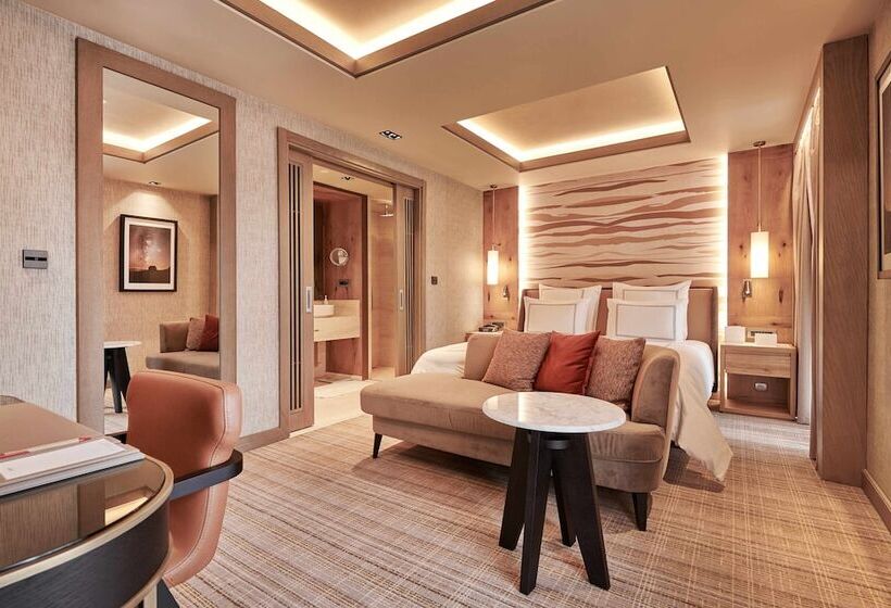 Superior suite with view, Swissotel Uludag Bursa