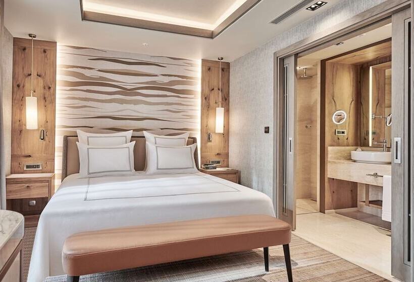 带观景和大床的豪华房间, Swissotel Uludag Bursa