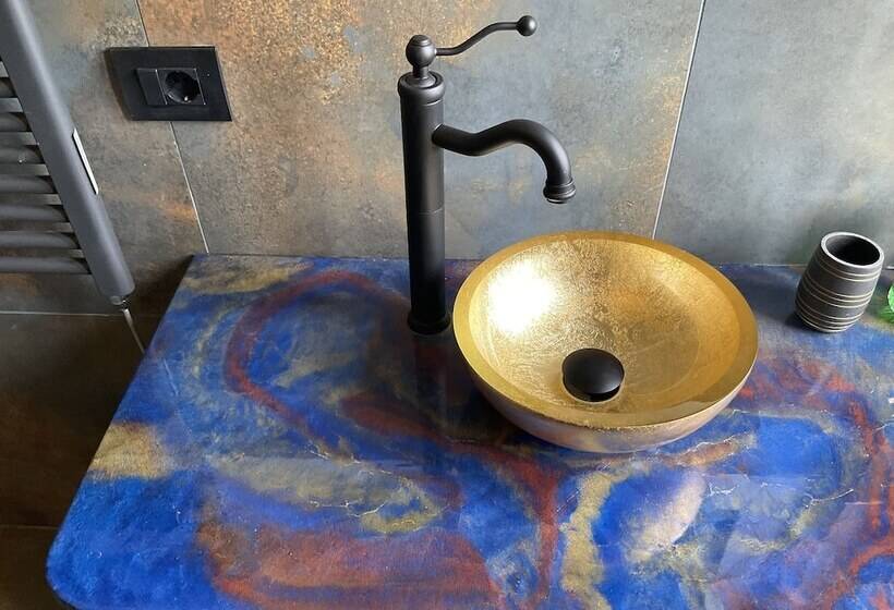 غرفة قياسية رباعية, Ozium