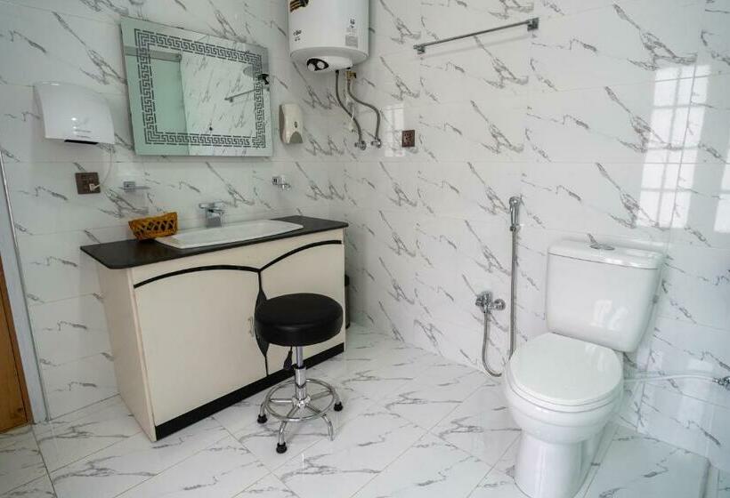 Standardzimmer mit Whirlpool, Dirleh