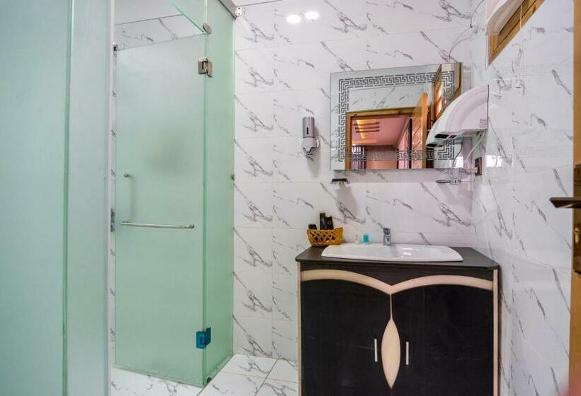 Familienzimmer, Bergblick, Dirleh