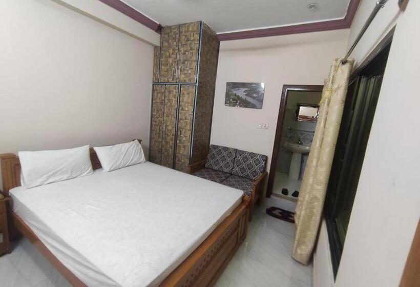 اتاق خانوادگی, Kashmir Heaven Guest House