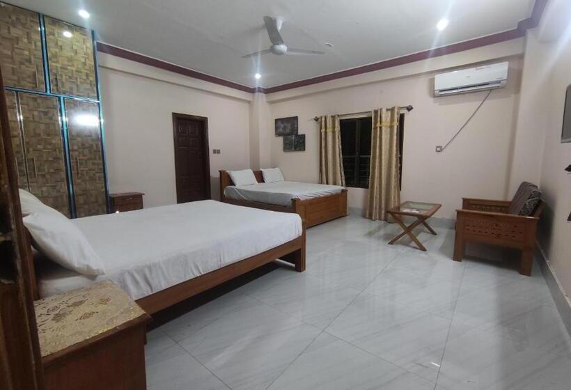 Deluxe Room Mountain View, Kashmir Heaven Guest House