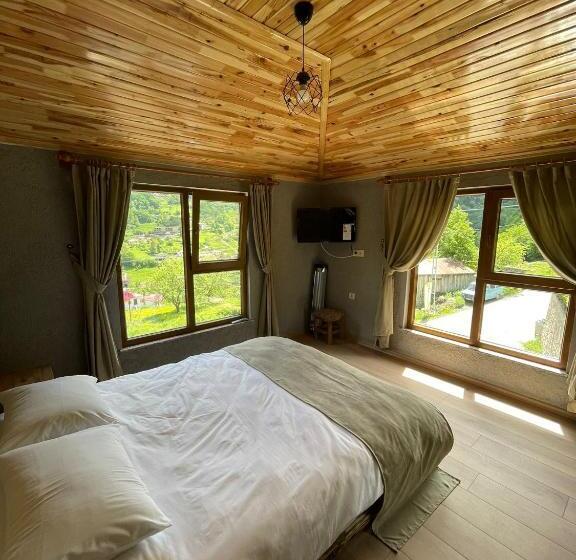 غرفة قياسية مطلة على الجبل, Bizim O Ra Küme Evleri & Bungalov