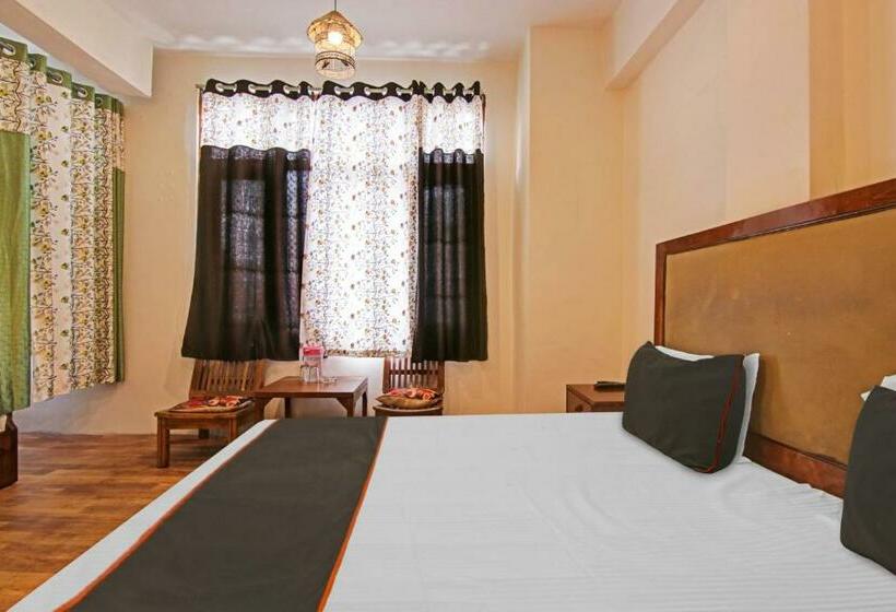 Chambre Triple Classique, Shantikunj