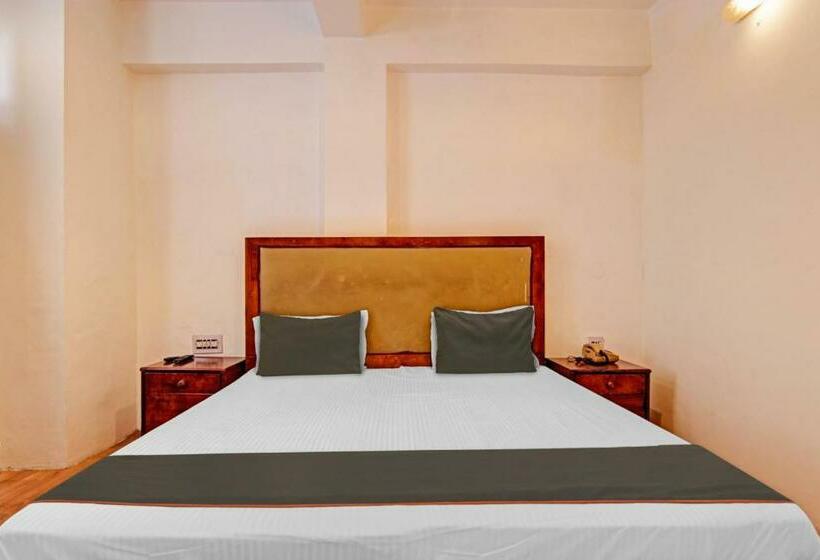 Chambre Triple Classique, Shantikunj