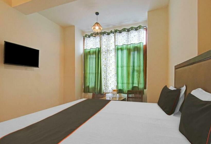 Chambre Triple Classique, Shantikunj
