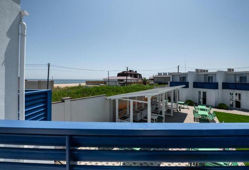 オーシャンビュースタンダードルーム, Weekend Family