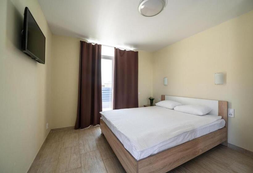 オーシャンビュースタンダードルーム, Weekend Family