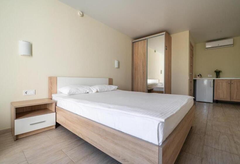 コンフォートトリプルルーム, Weekend Family