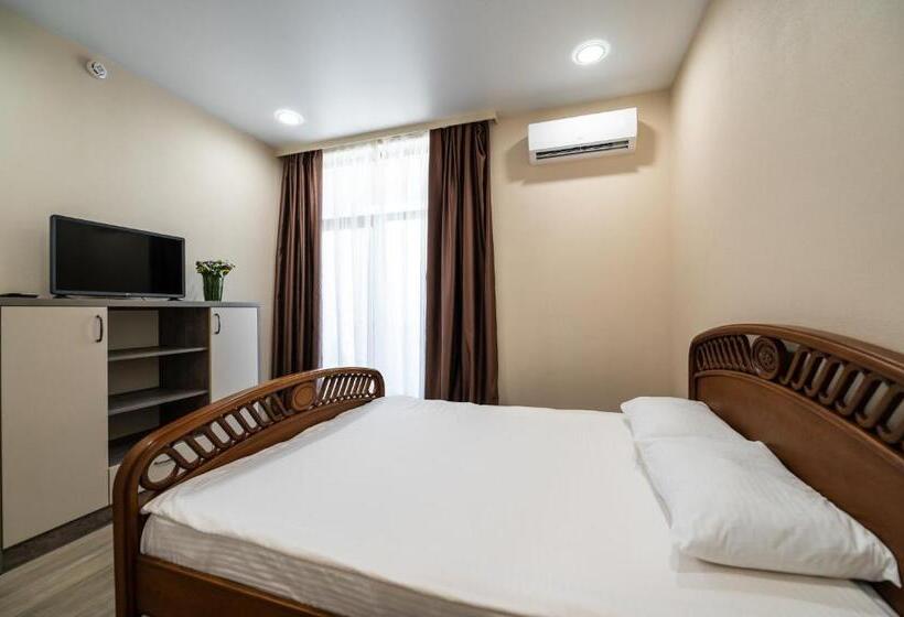 スーペリアトリプルルーム, Weekend Family