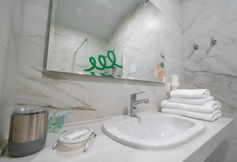 オーシャンビューのスーペリアトリプルルーム, Weekend Family