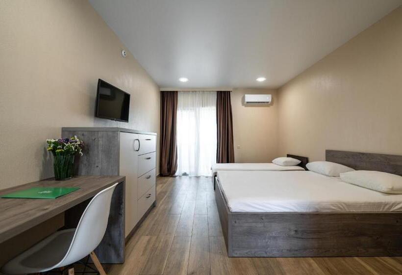 デラックスの４人部屋, Weekend Family