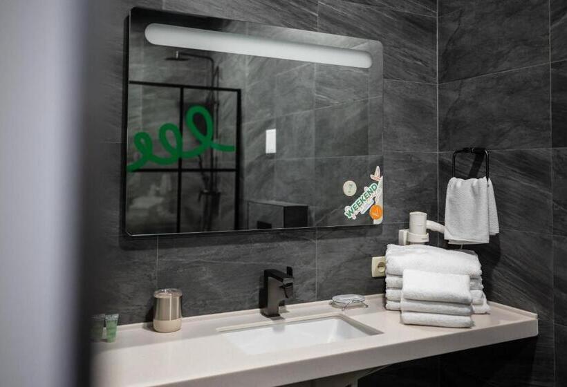 オーシャンビュースイート, Weekend Family