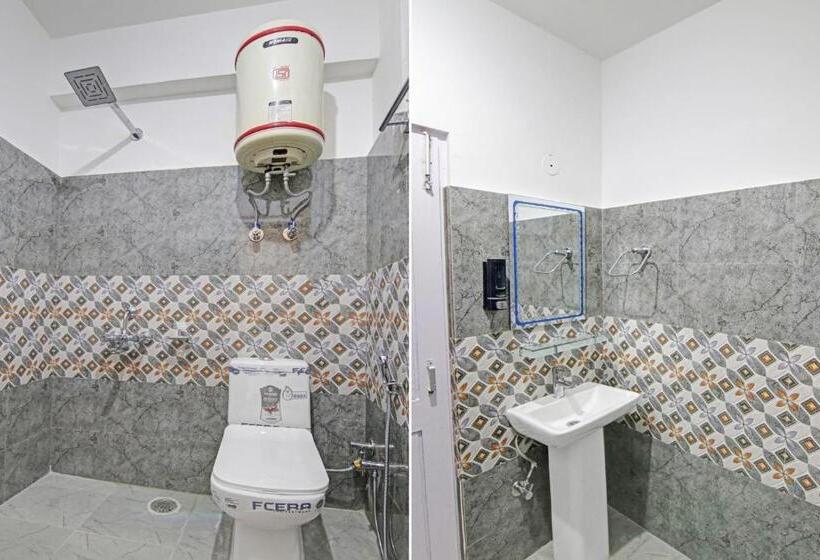 Chambre Triple Classique, Shantikunj