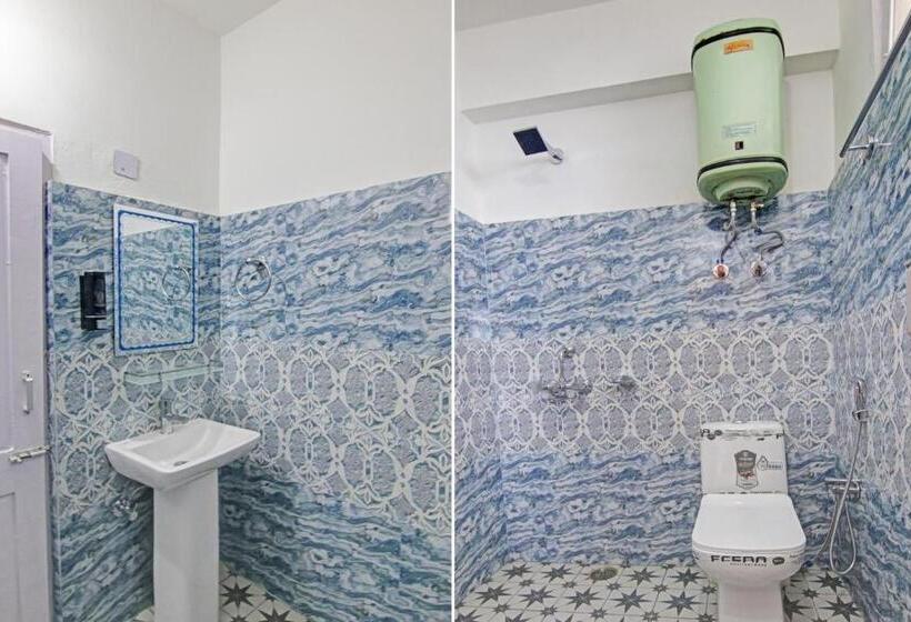 Chambre Triple Classique, Shantikunj