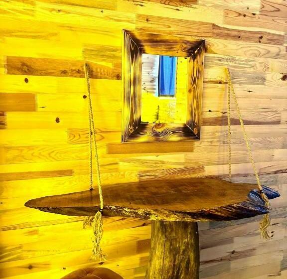 חדר דחוקס עם מיטת קינג, Shatobungalov