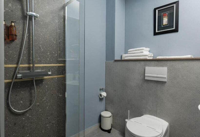 غرفة قياسية, Cocó