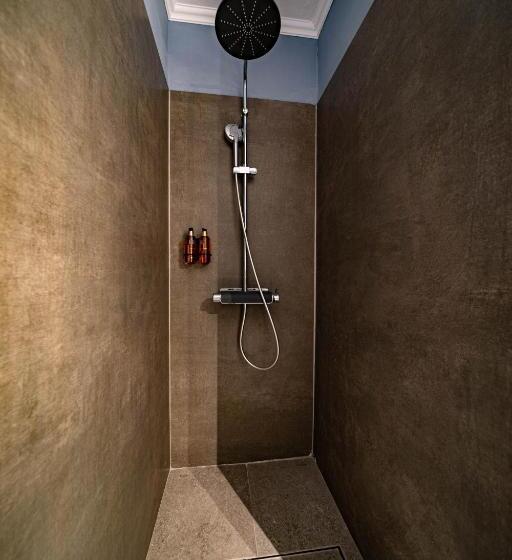 غرفة قياسية سرير كينج, Cocó