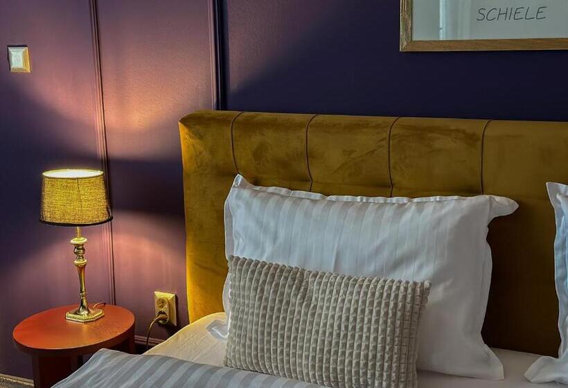 غرفة قياسية سرير كينج, Cocó